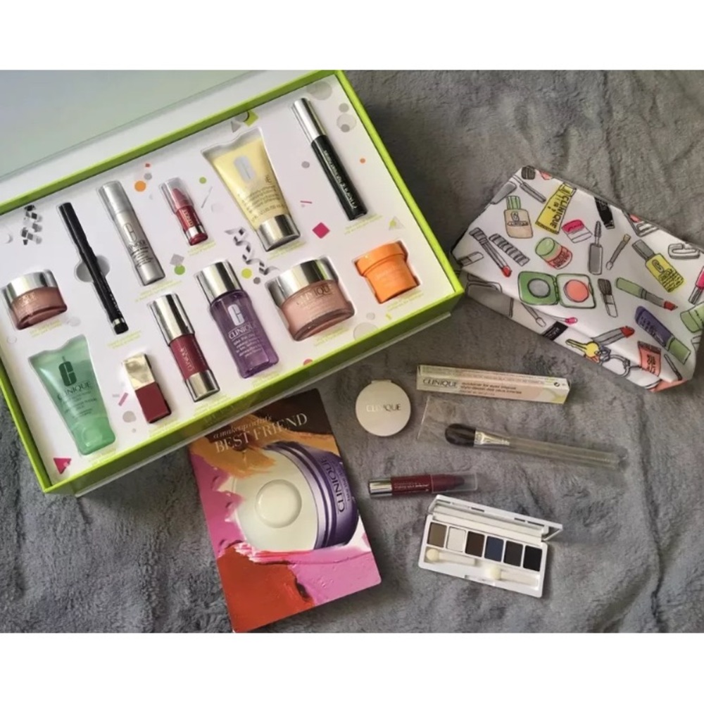 Clinique 2017 Party Favourites 18 items set NEW